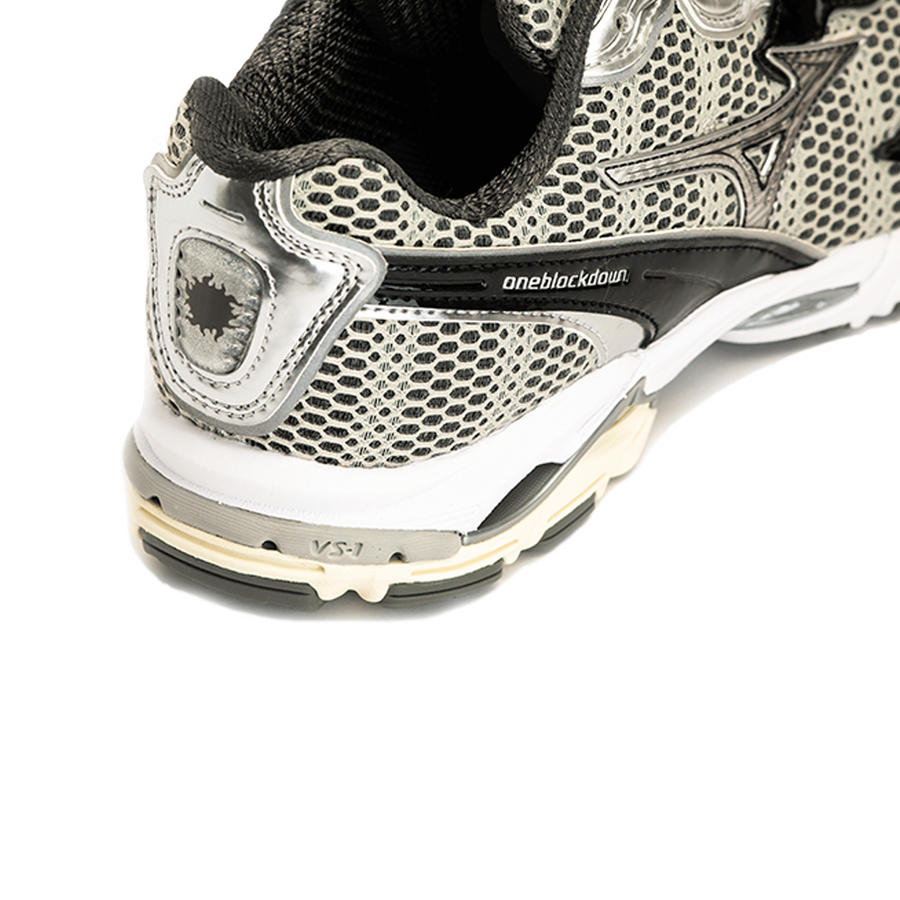 Mizuno WAVE RIDER 10 x One Block Down ChicCoff/VOrange/HrbrMis